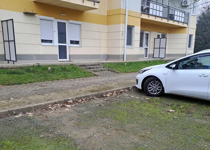 Ta'karos Appartement *